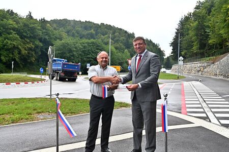 Otvoritev na Poljanah (2)